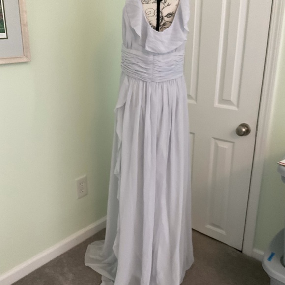 Donna Morgan Gown - Picture 8 of 12